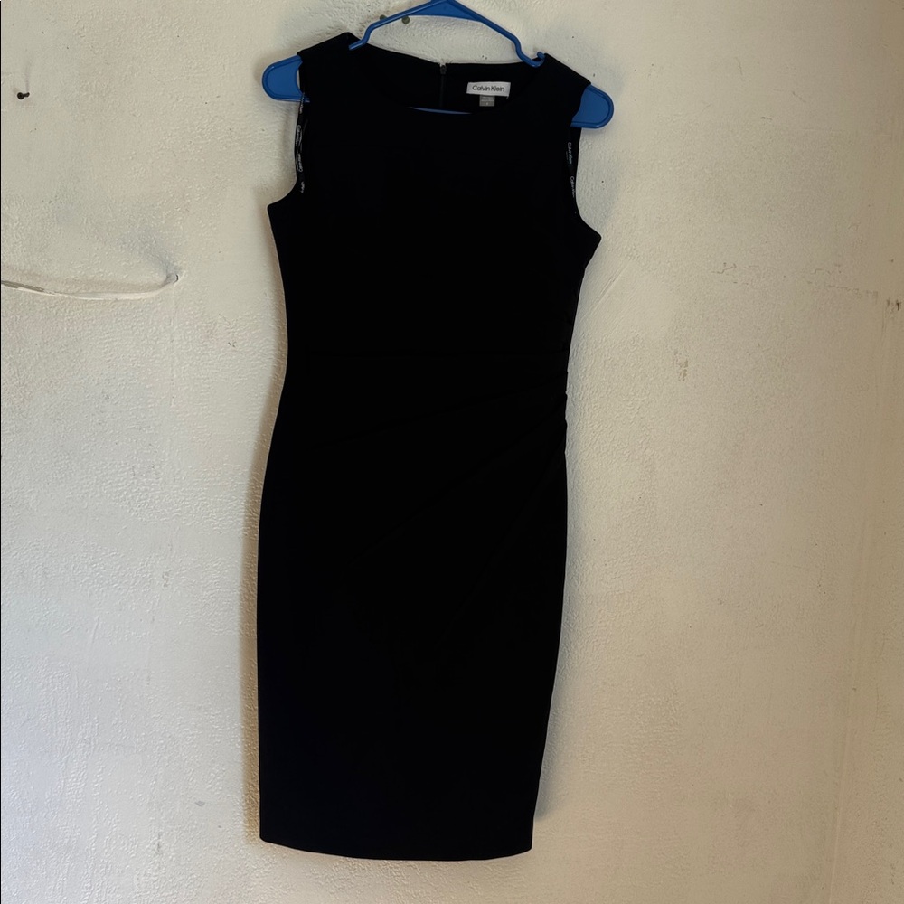 Calvin Klein  sleeveless Black Dress 6 pre-owned
